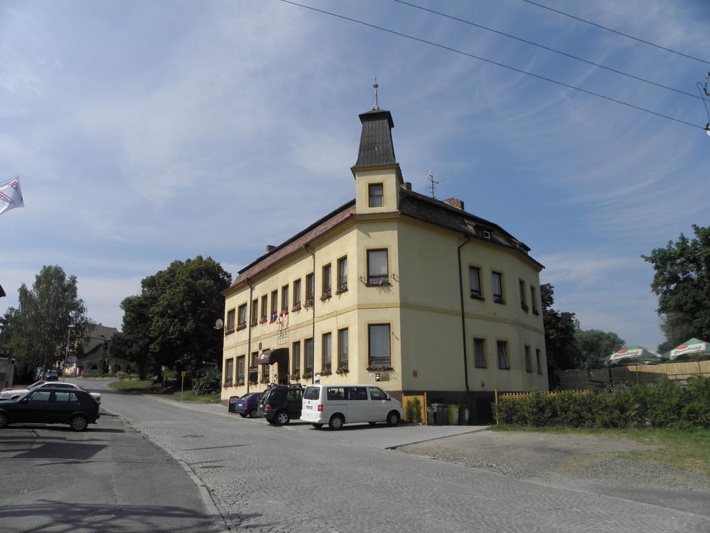 Hotel U Branky Stříbro Kültér fotó